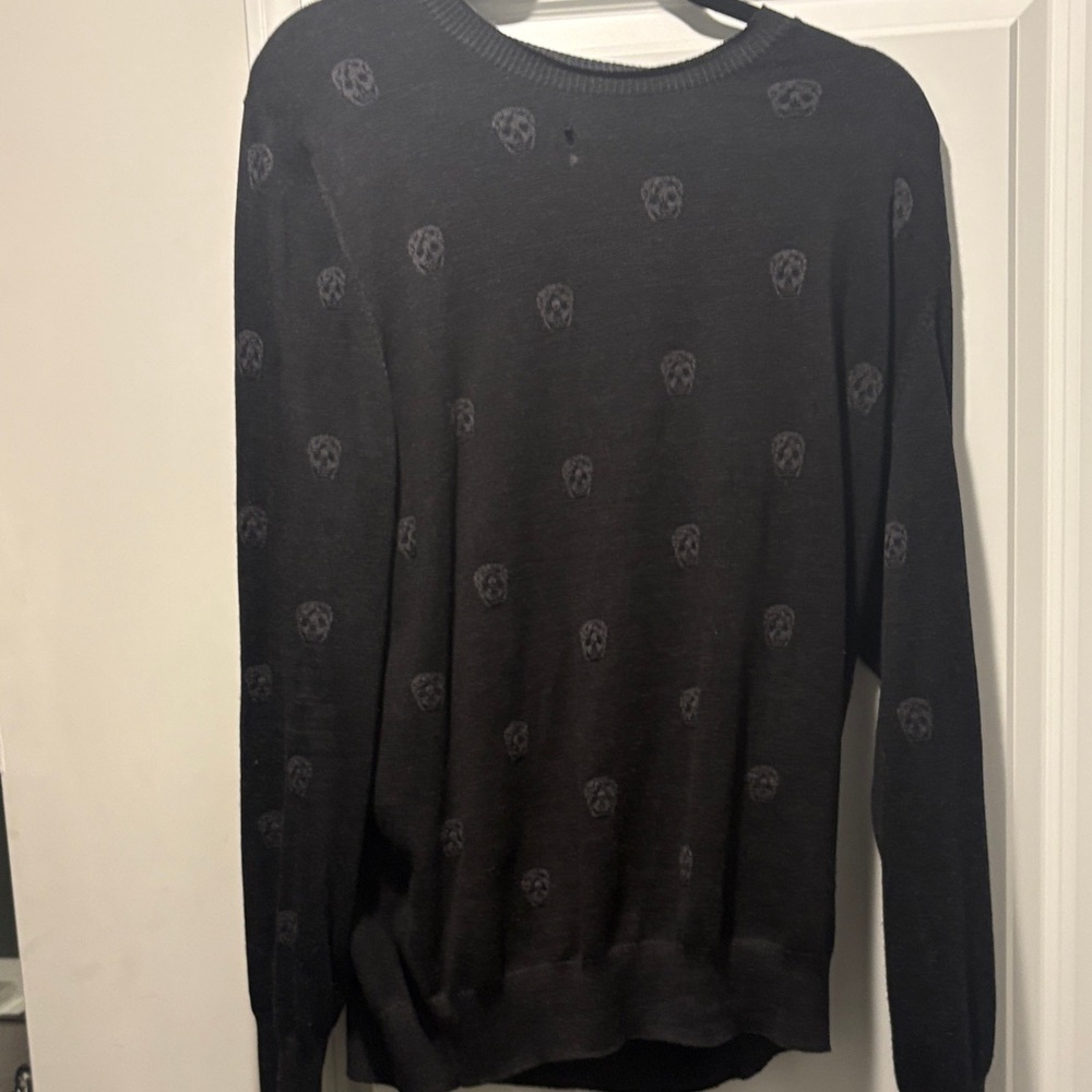 Alexander Mcqueen Black Skull Pattern Crewneck Sw… - image 1